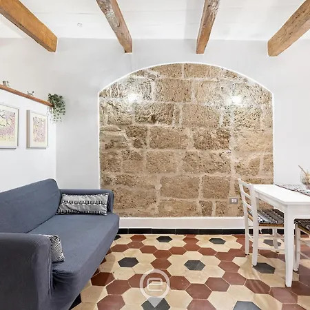 Deli Apartamento *